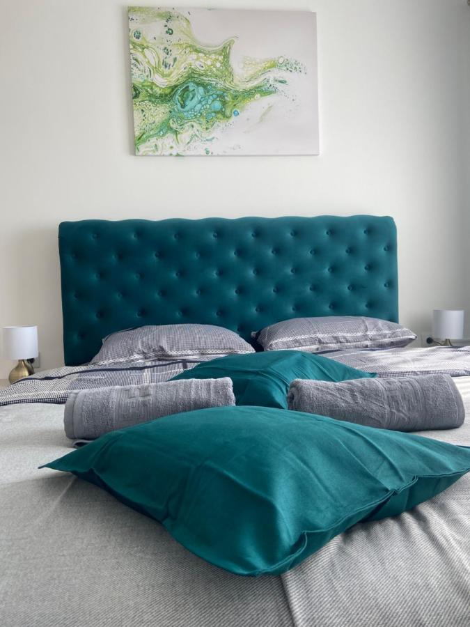 Focus Apartament Флорешты Экстерьер фото