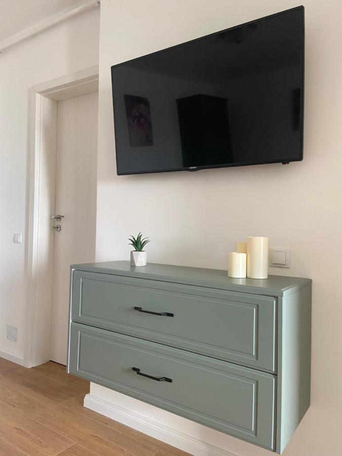 Focus Apartament Флорешты Экстерьер фото